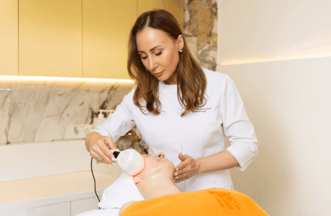 THESERA 42° RED COLLAGEN - odos stangrumui, elastingumui ir jaunatviškai išvaizdai